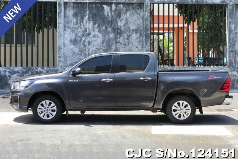 2020 Toyota / Hilux / Revo Stock No. 124151