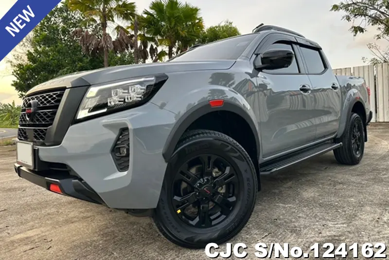 Nissan Navara in Stealth Grey for Sale Image 3