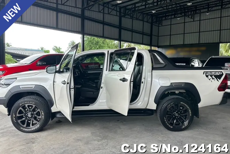 Toyota Hilux in White for Sale Image 6