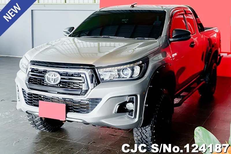 2018 Toyota / Hilux / Revo Stock No. 124187