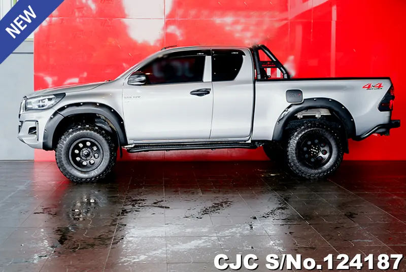 2018 Toyota / Hilux / Revo Stock No. 124187