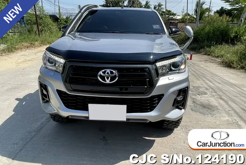 2019 Toyota / Hilux / Revo Rocco Stock No. 124190