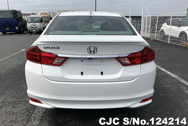 2016 Honda / Grace Stock No. 124214