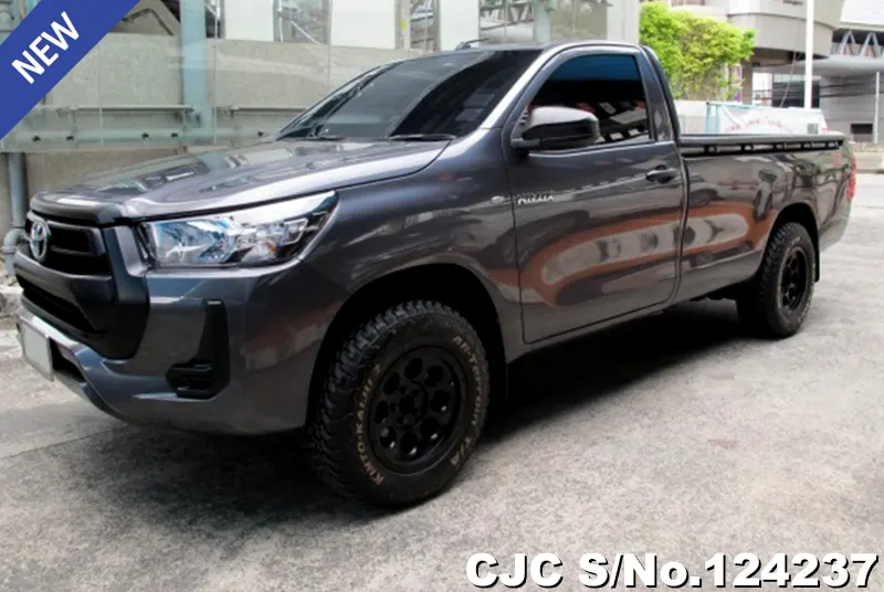 2024 Toyota / Hilux / Revo Stock No. 124237