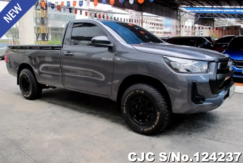 2024 Toyota / Hilux / Revo Stock No. 124237