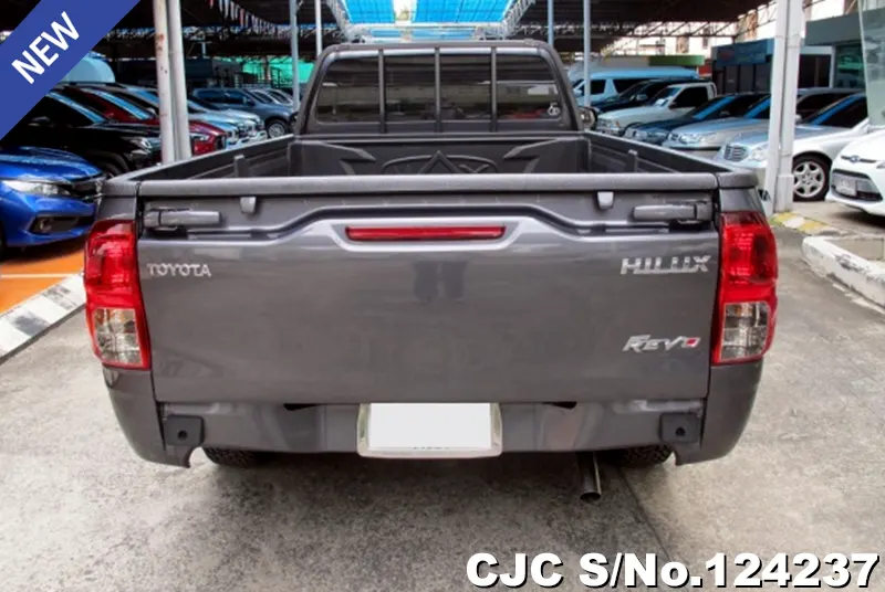 2024 Toyota / Hilux / Revo Stock No. 124237