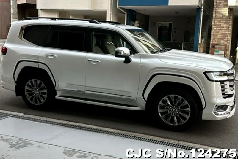 2023 Toyota / Land Cruiser Stock No. 124275