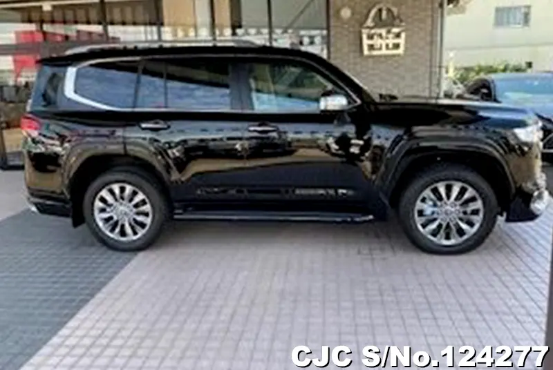 2023 Toyota / Land Cruiser Stock No. 124277