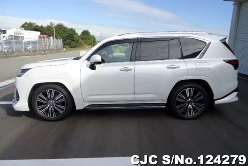 2023 Lexus / LX 600 Stock No. 124279