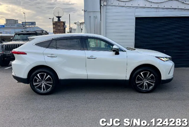 2021 Toyota / Harrier Stock No. 124283