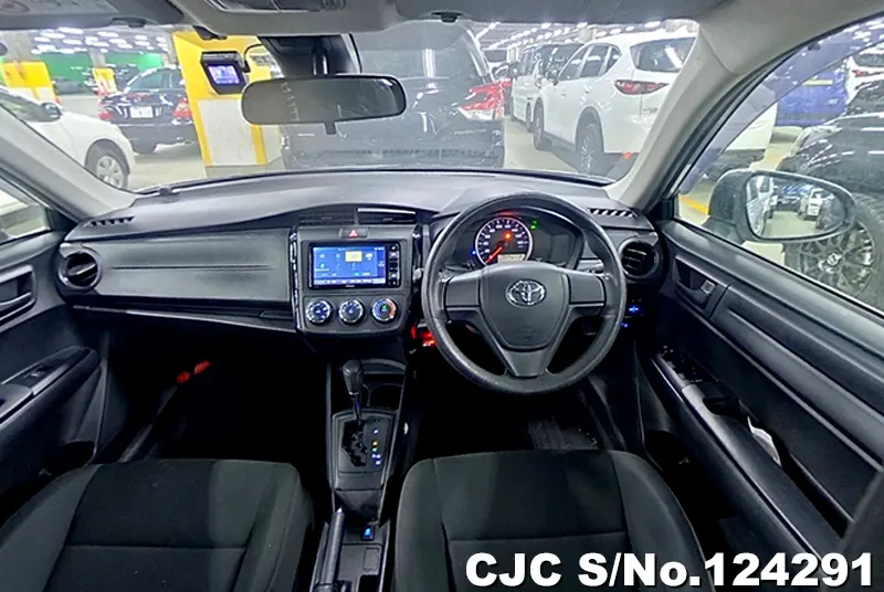 2019 Toyota / Corolla Axio Stock No. 124291