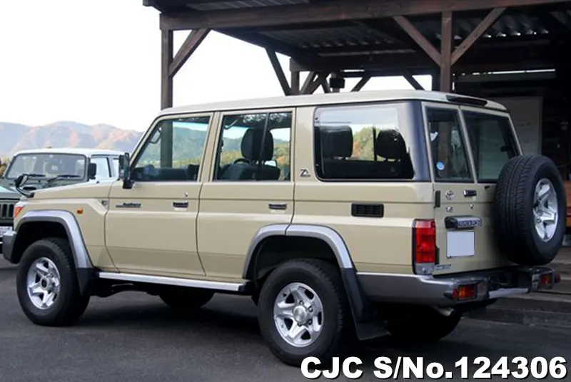 2015 Toyota / Land Cruiser Stock No. 124306