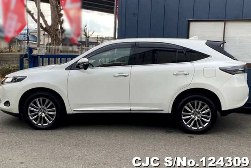 2015 Toyota / Harrier Stock No. 124309