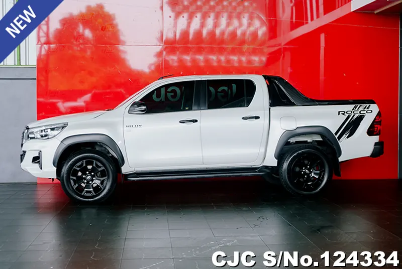 2018 Toyota / Hilux / Revo Rocco Stock No. 124334