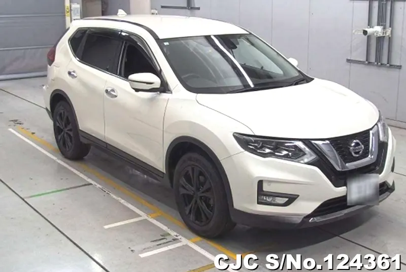 2018 Nissan / X-Trail Stock No. 124361