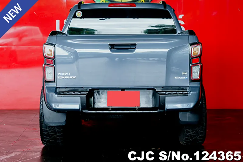 Isuzu D-Max in Gray for Sale Image 2