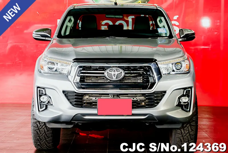 2019 Toyota / Hilux / Revo Stock No. 124369