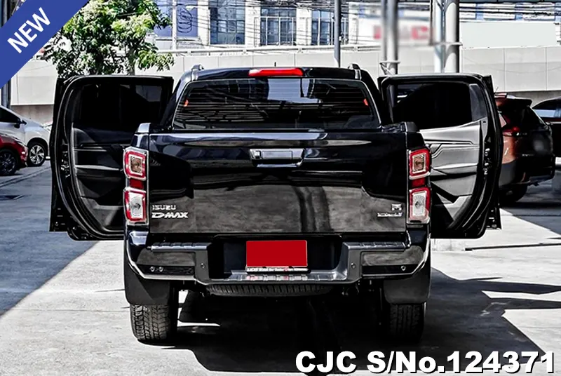 Isuzu D-Max in Black for Sale Image 4