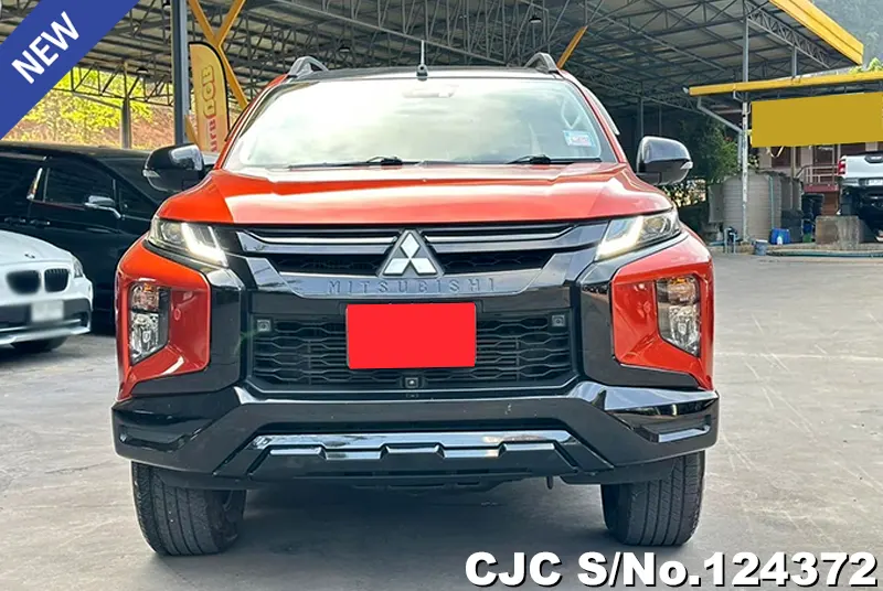 Mitsubishi Triton in Orange for Sale Image 4