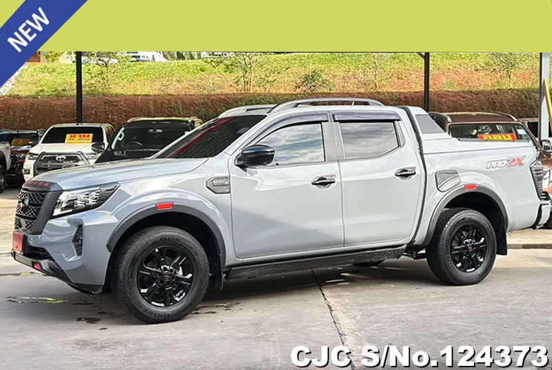 Nissan Navara in Stealth Grey for Sale Image 6