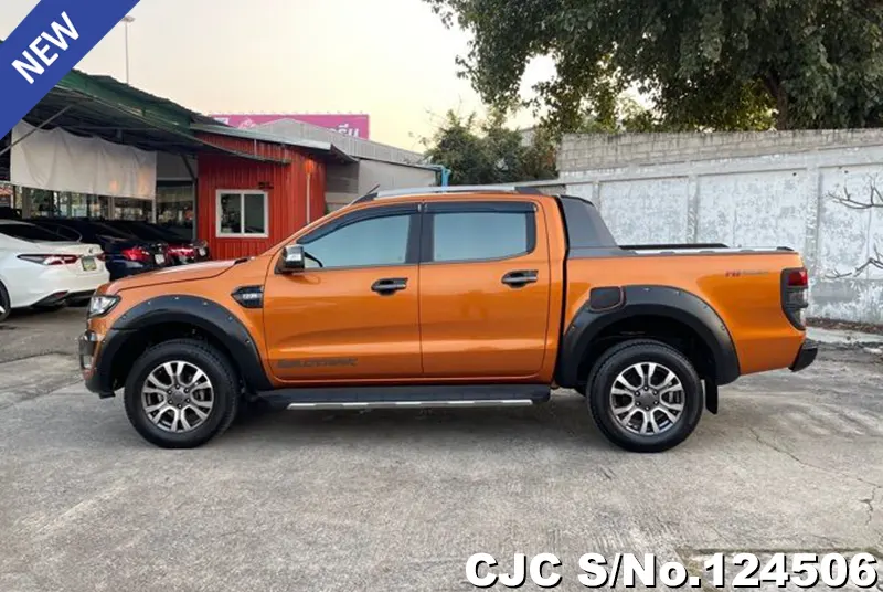 Ford Ranger in Orange for Sale Image 7