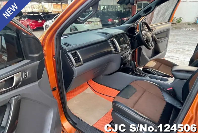 Ford Ranger in Orange for Sale Image 11