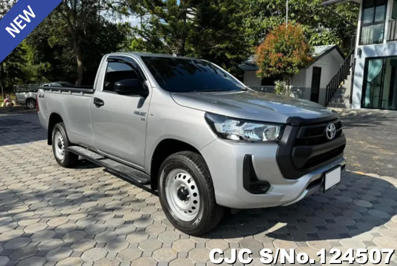 Toyota / Hilux / Revo