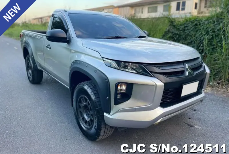 Mitsubishi / Triton