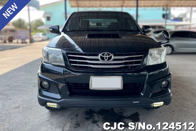 Toyota Hilux in Black for Sale Image 4