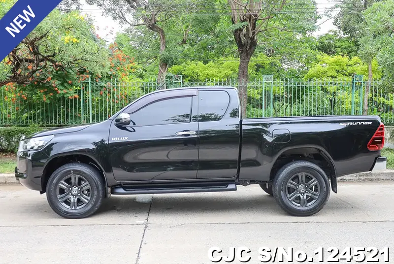 Toyota Hilux in Black for Sale Image 7