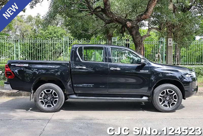 Toyota Hilux in Black for Sale Image 6