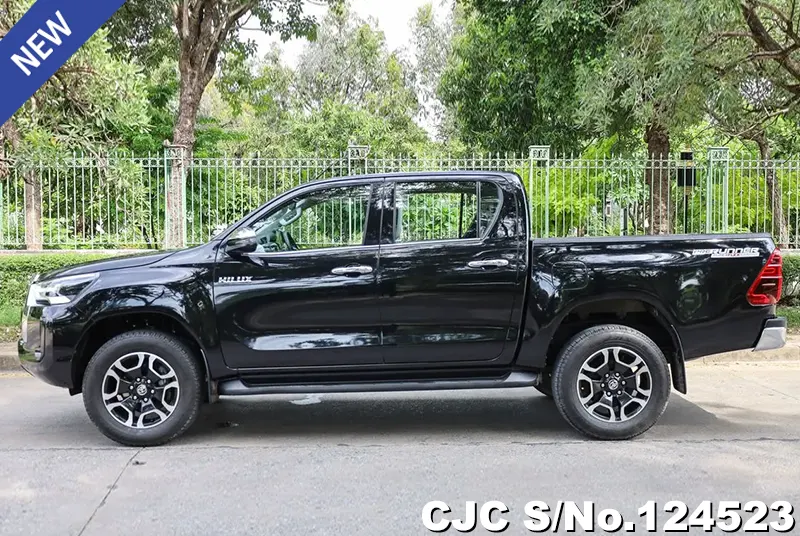 Toyota Hilux in Black for Sale Image 7