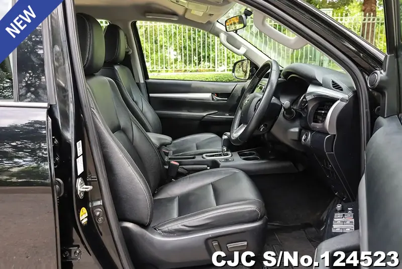 Toyota Hilux in Black for Sale Image 10