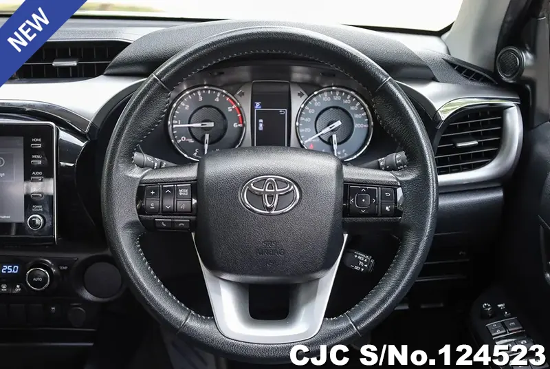 Toyota Hilux in Black for Sale Image 14