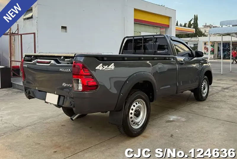 Toyota Hilux in Gray for Sale Image 2