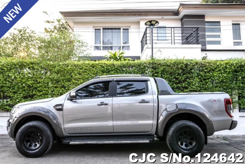 Ford Ranger in Gray for Sale Image 4