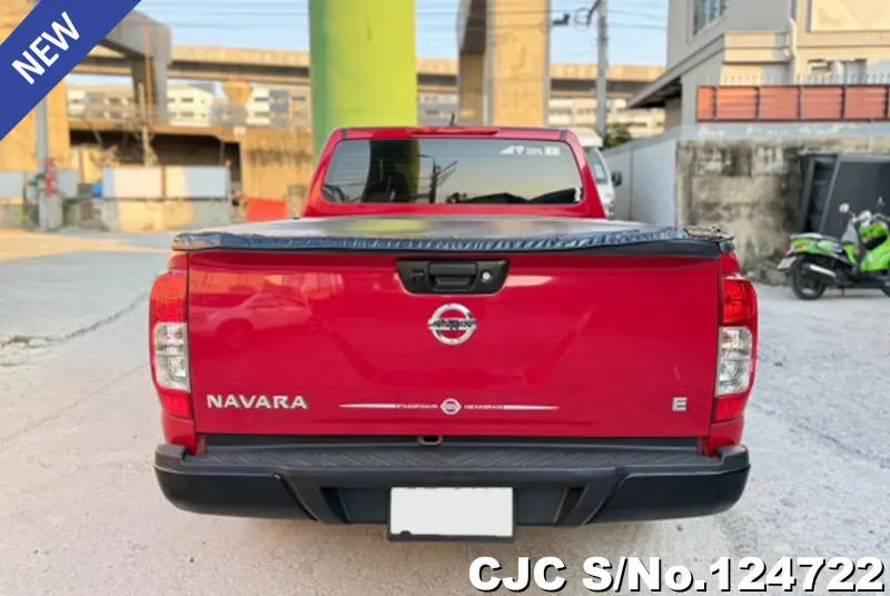 Nissan Navara in Red for Sale Image 5