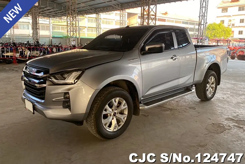 Isuzu D-Max in Silver for Sale Image 3