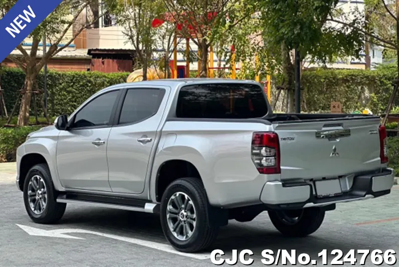 Mitsubishi Triton in Silver for Sale Image 1