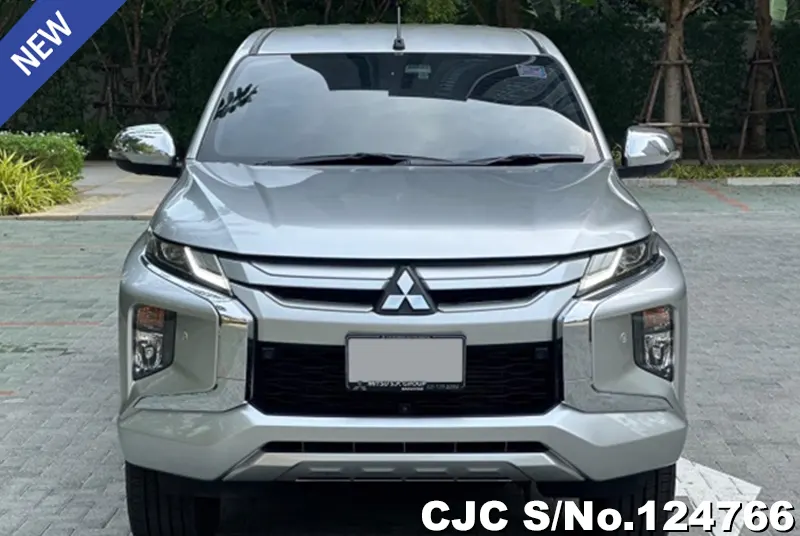 Mitsubishi Triton in Silver for Sale Image 2