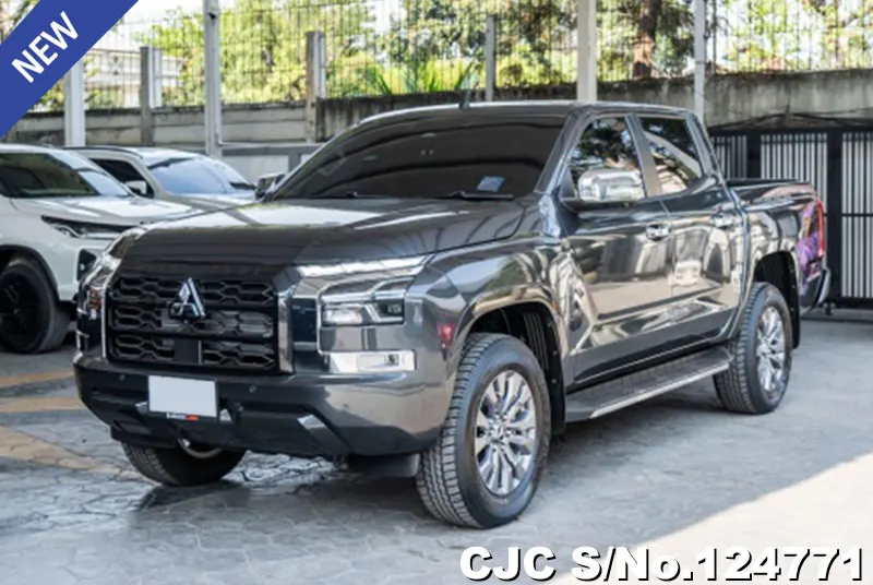 Mitsubishi Triton in Gray for Sale Image 3