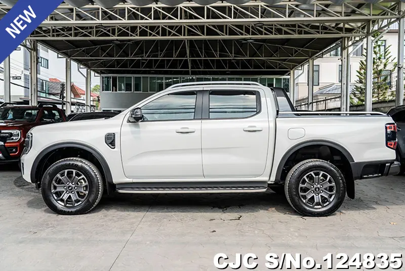 Ford Ranger in White for Sale Image 6