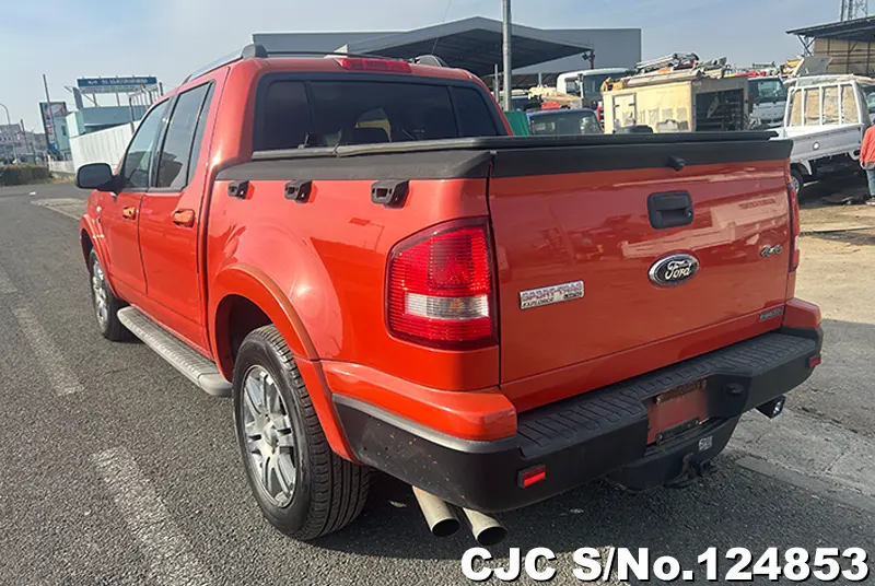 Ford Explorer in Orange for Sale Image 2