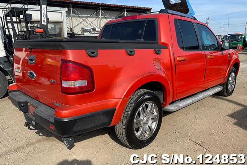 Ford Explorer in Orange for Sale Image 3