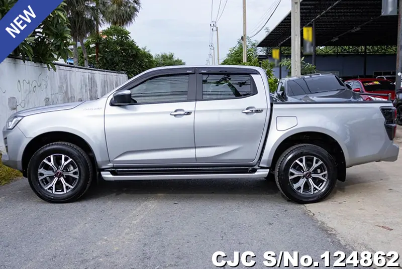 Isuzu D-Max in Silver for Sale Image 7