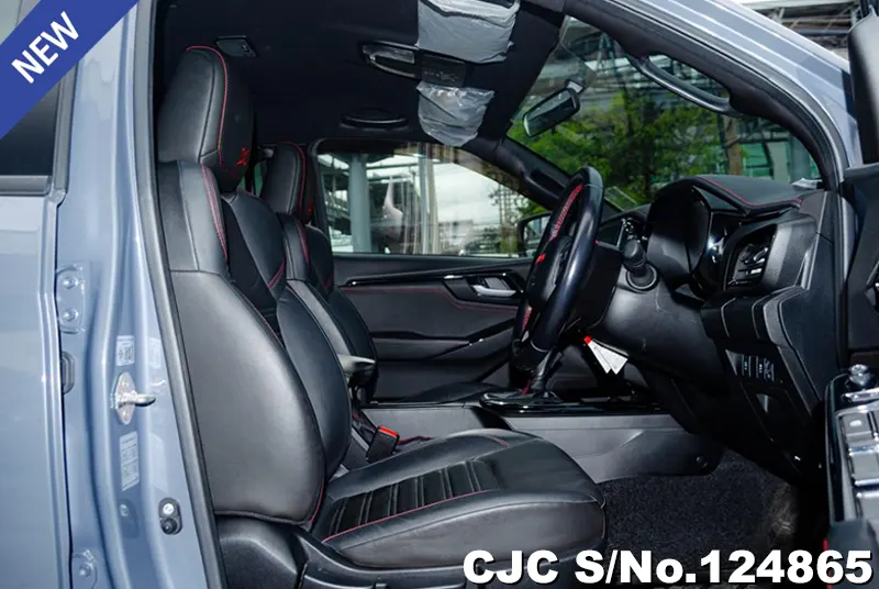 Isuzu D-Max in Gray for Sale Image 9