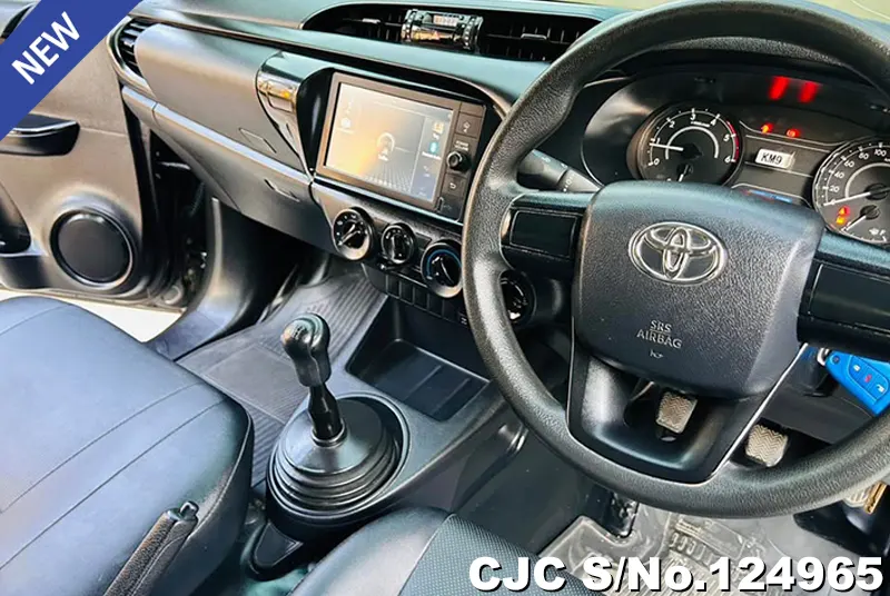 Toyota Hilux in Gray for Sale Image 7