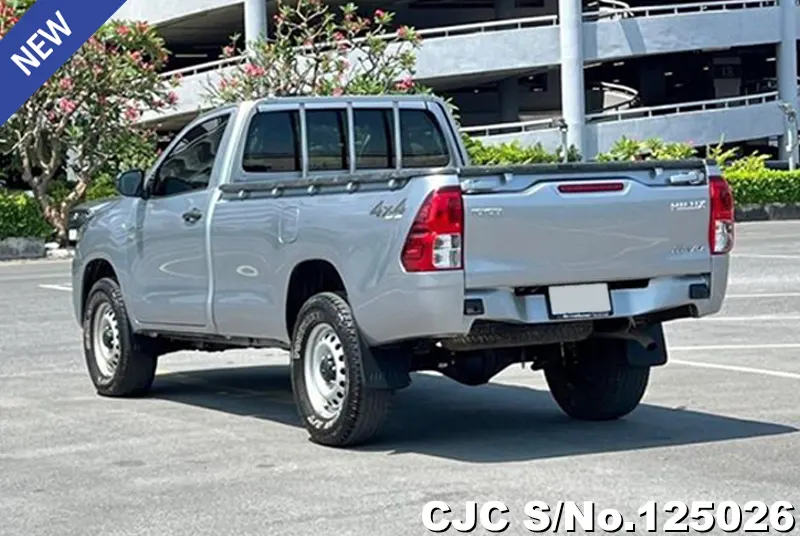 Toyota Hilux in Silver for Sale Image 1