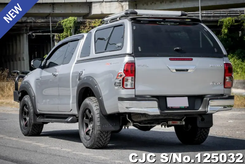 Toyota Hilux in Silver for Sale Image 1