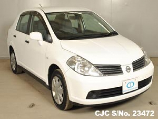 nissan tiida 2007 white